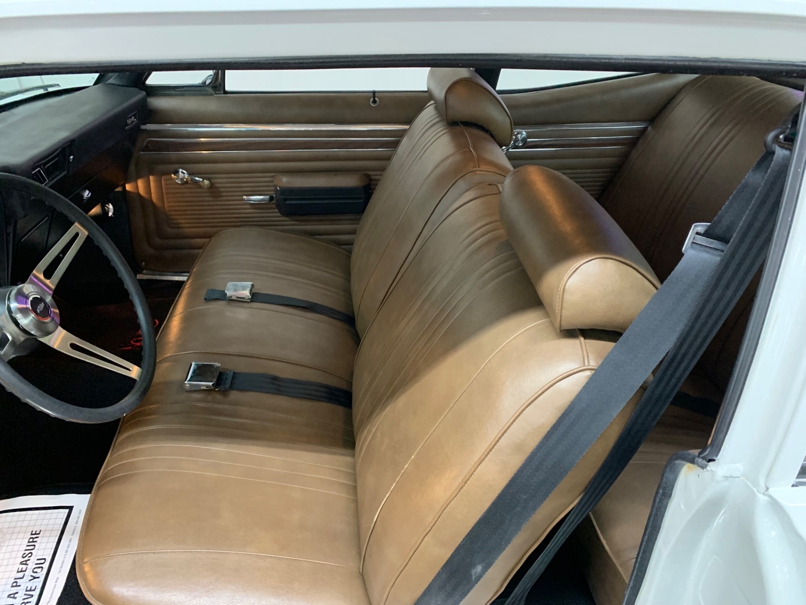 Chevrolet-Nova-1972-2-Door-25