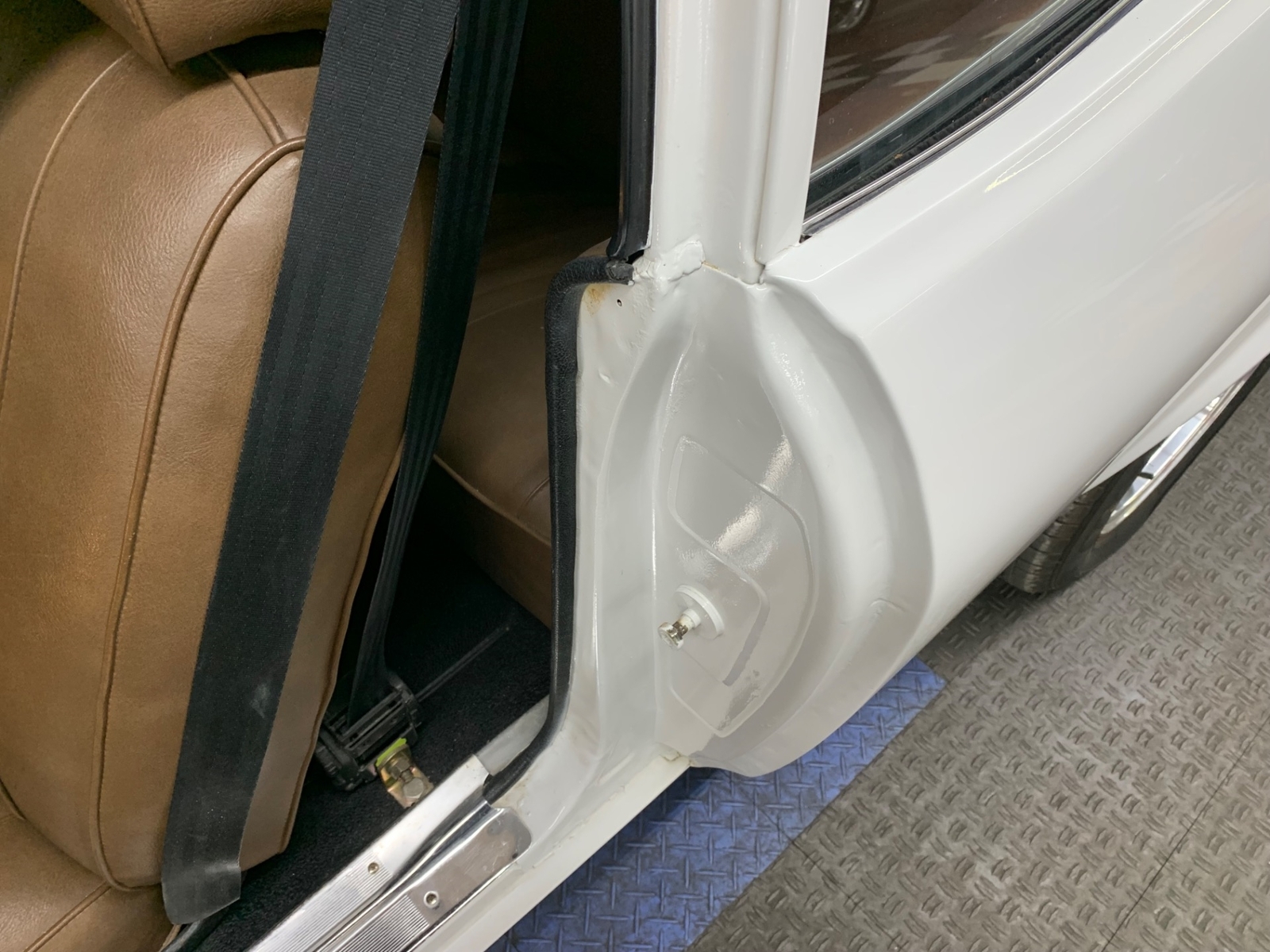 Chevrolet-Nova-1972-2-Door-30