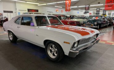 Chevrolet-Nova-1972-2-Door-9