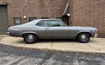 Chevrolet-Nova-1972-Coupe-9