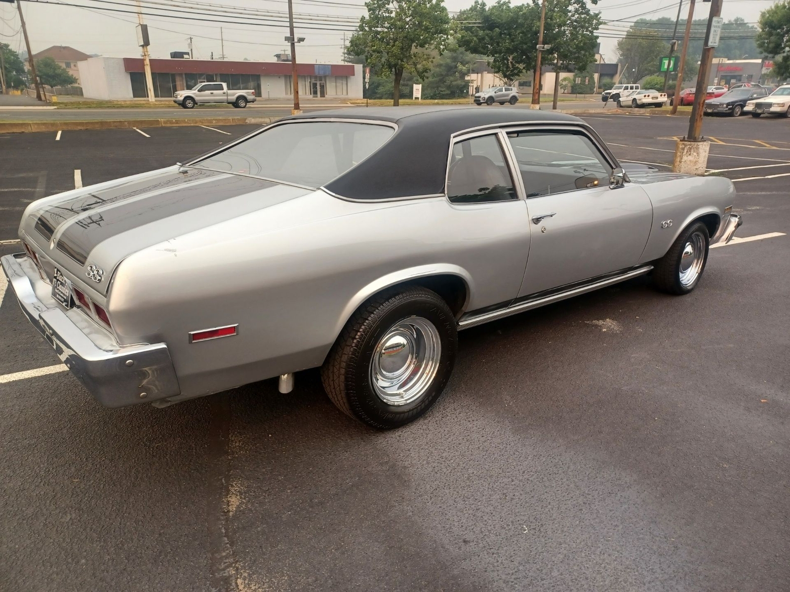 Chevrolet-Nova-1973-Two-Door-Coupe-8