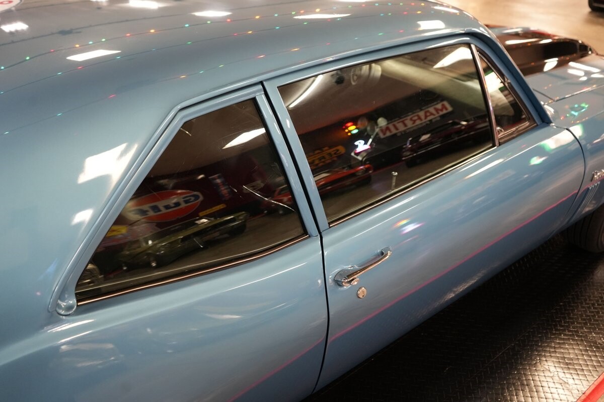 Chevrolet-Nova-SS-Style-1972-Coupe-35