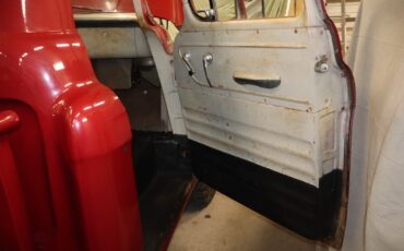 Chevrolet-Other-Pickups-1957-13
