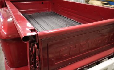 Chevrolet-Other-Pickups-1957-16