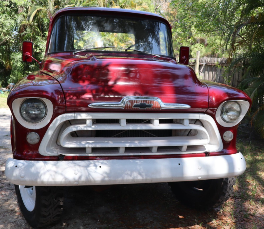 Chevrolet-Other-Pickups-1957-2