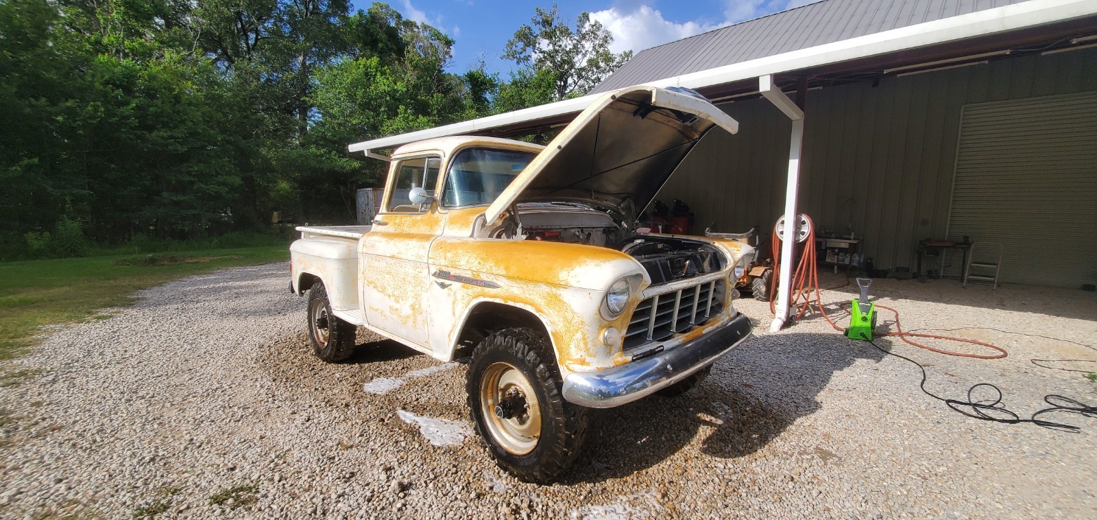 Chevrolet-Other-Pickups-1957-20