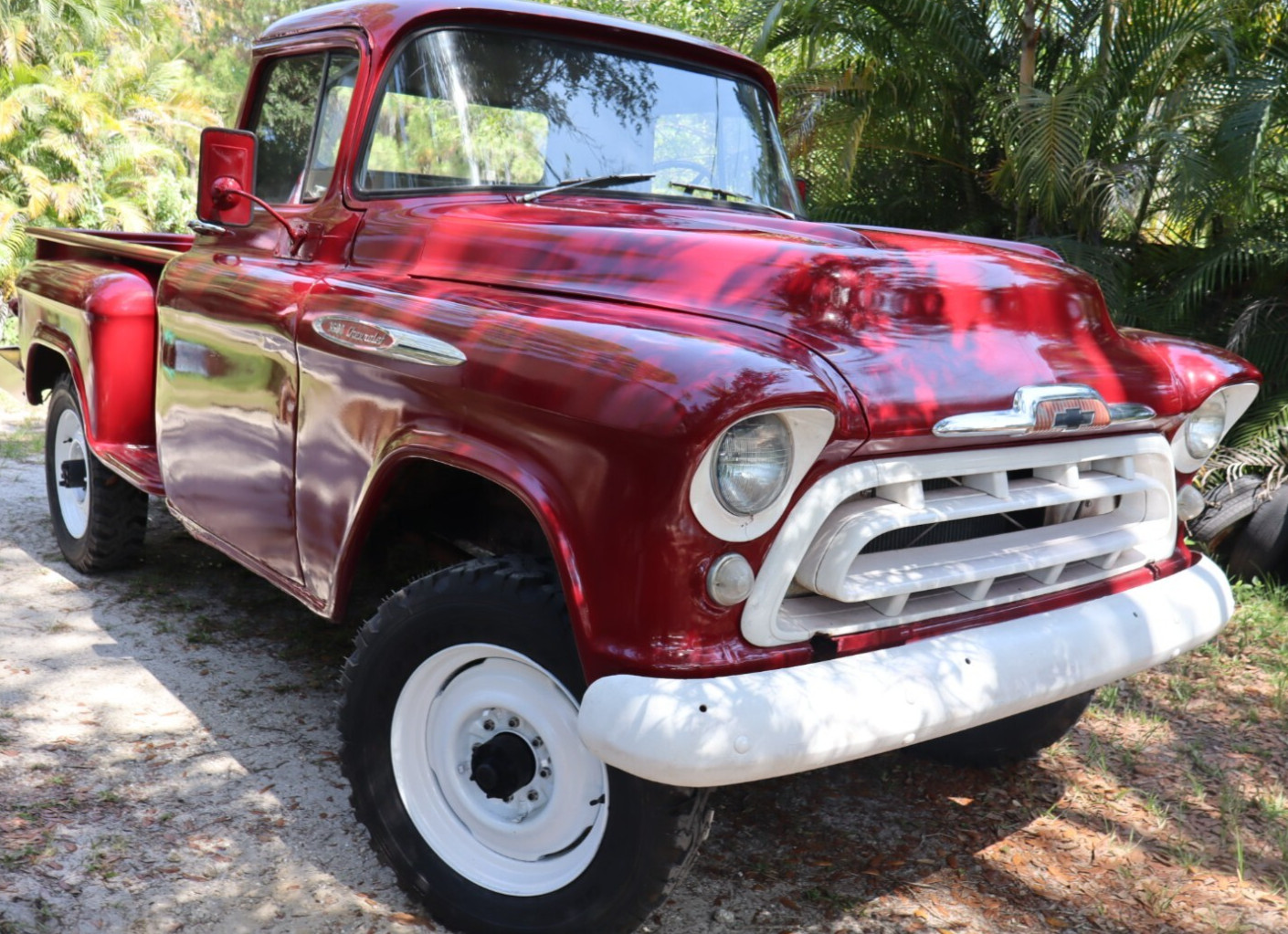 Chevrolet-Other-Pickups-1957-3
