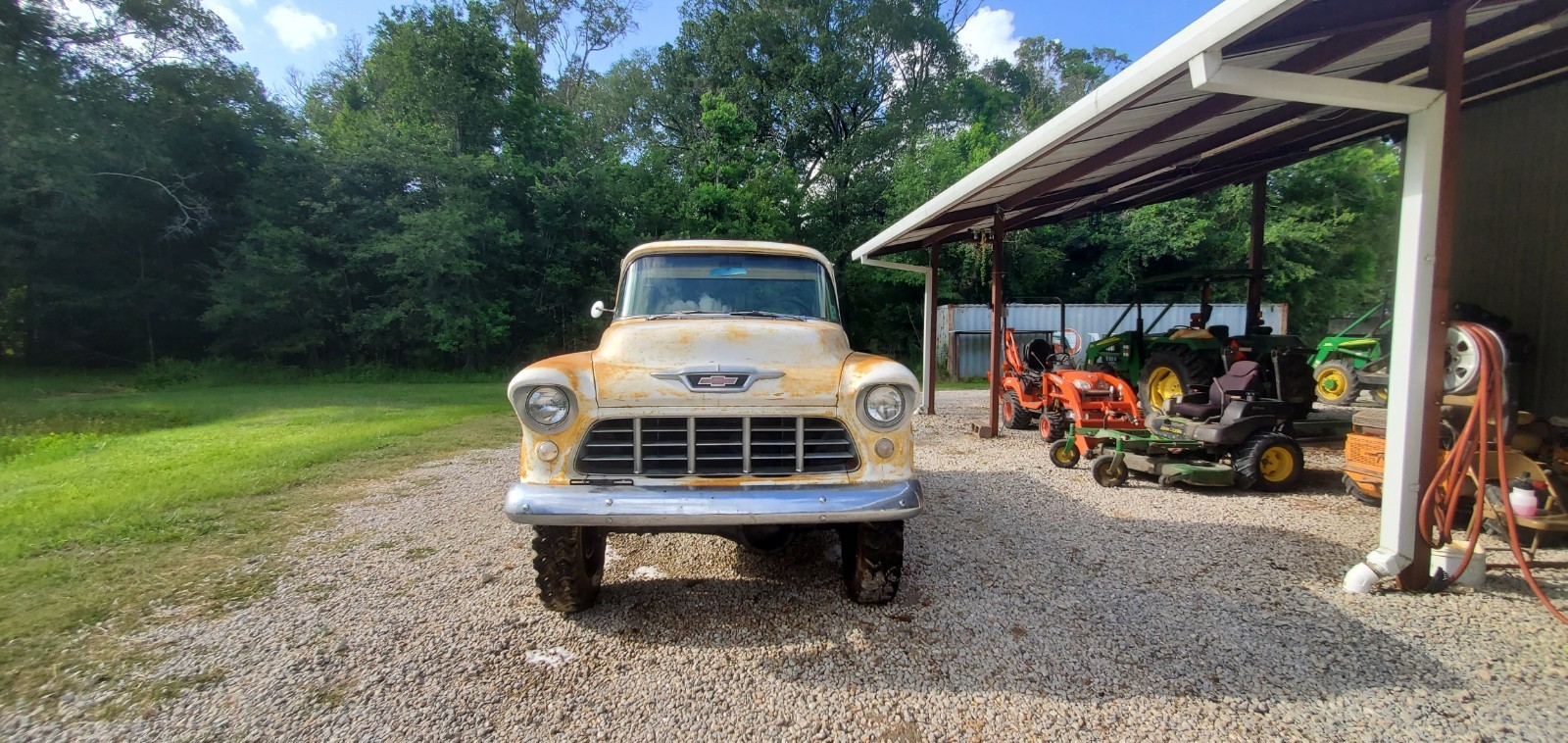 Chevrolet-Other-Pickups-1957