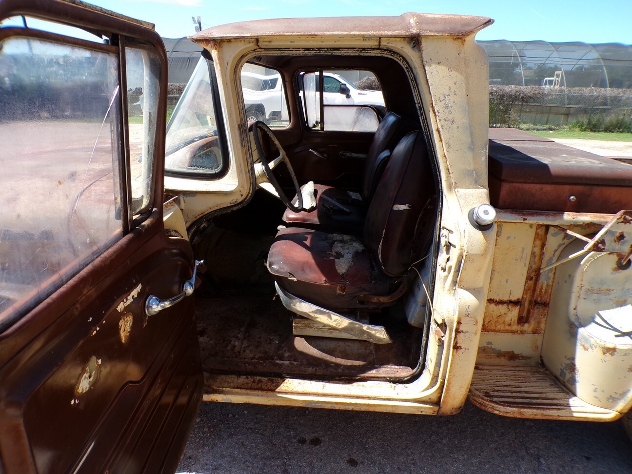 Chevrolet-Other-Pickups-1961-12