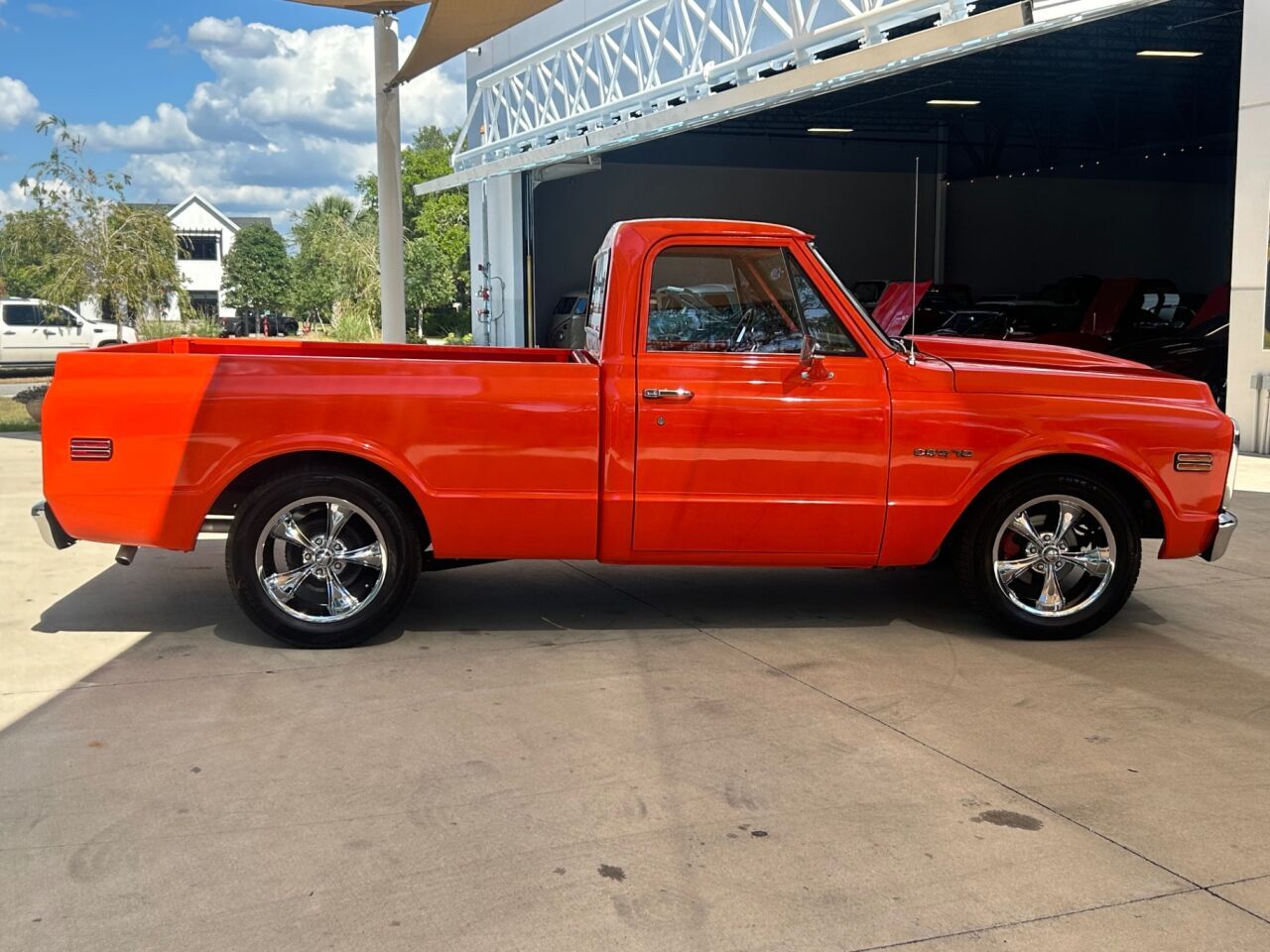 Chevrolet-Other-Pickups-1969-Pickup-Truck-3