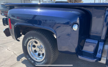 Chevrolet-Other-Pickups-1977-15
