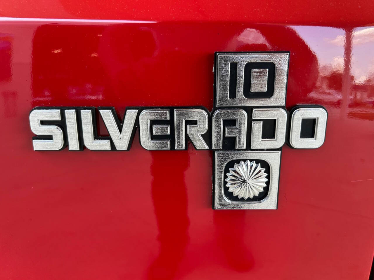Chevrolet-Other-Pickups-1984-Pickup-Truck-18