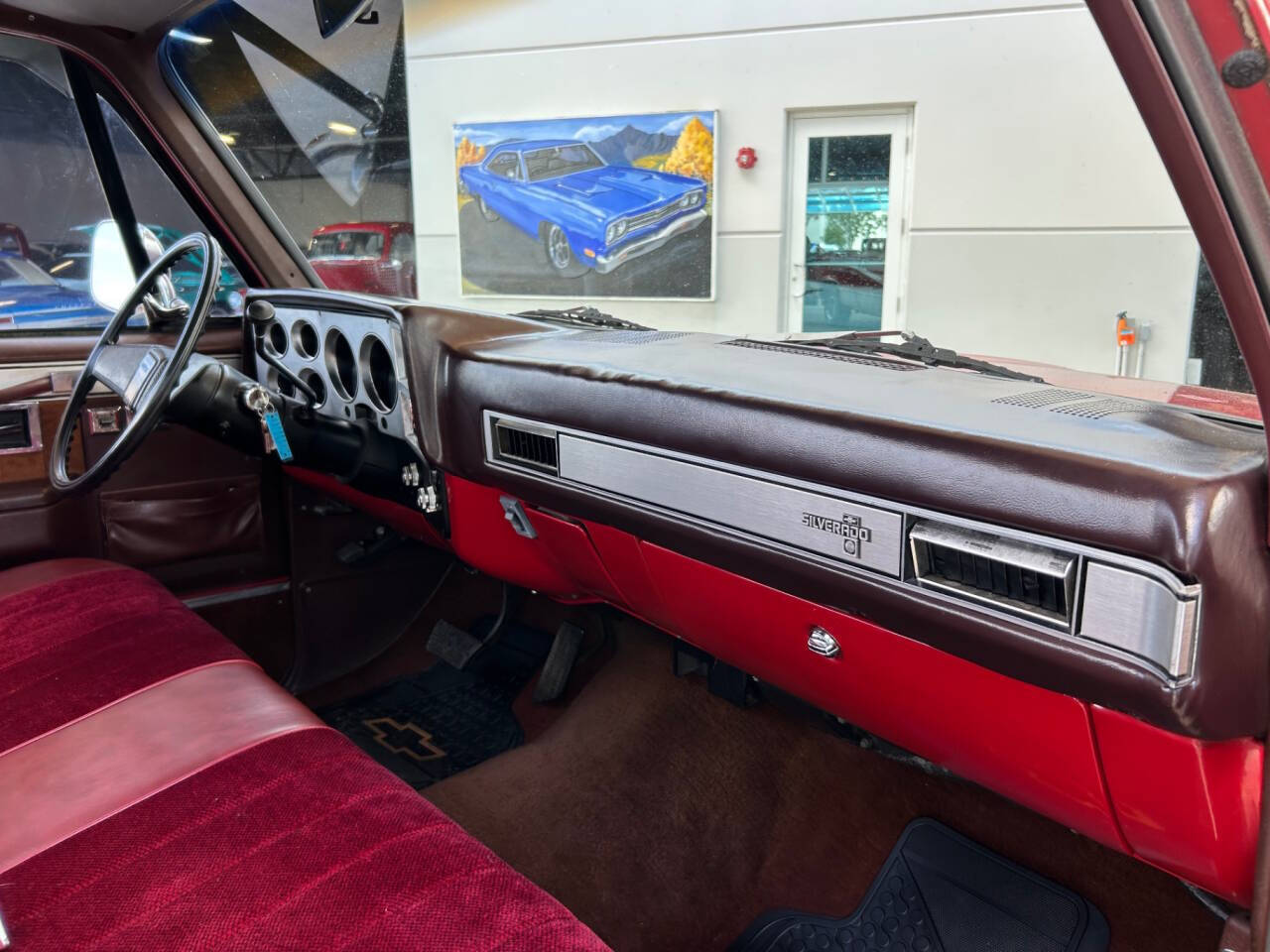 Chevrolet-Other-Pickups-1984-Pickup-Truck-25