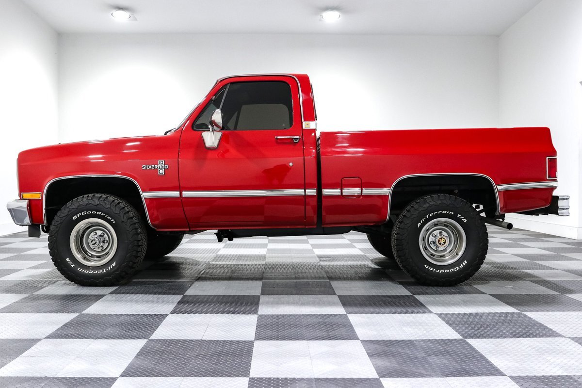 Chevrolet-Other-Pickups-1986-Truck-3