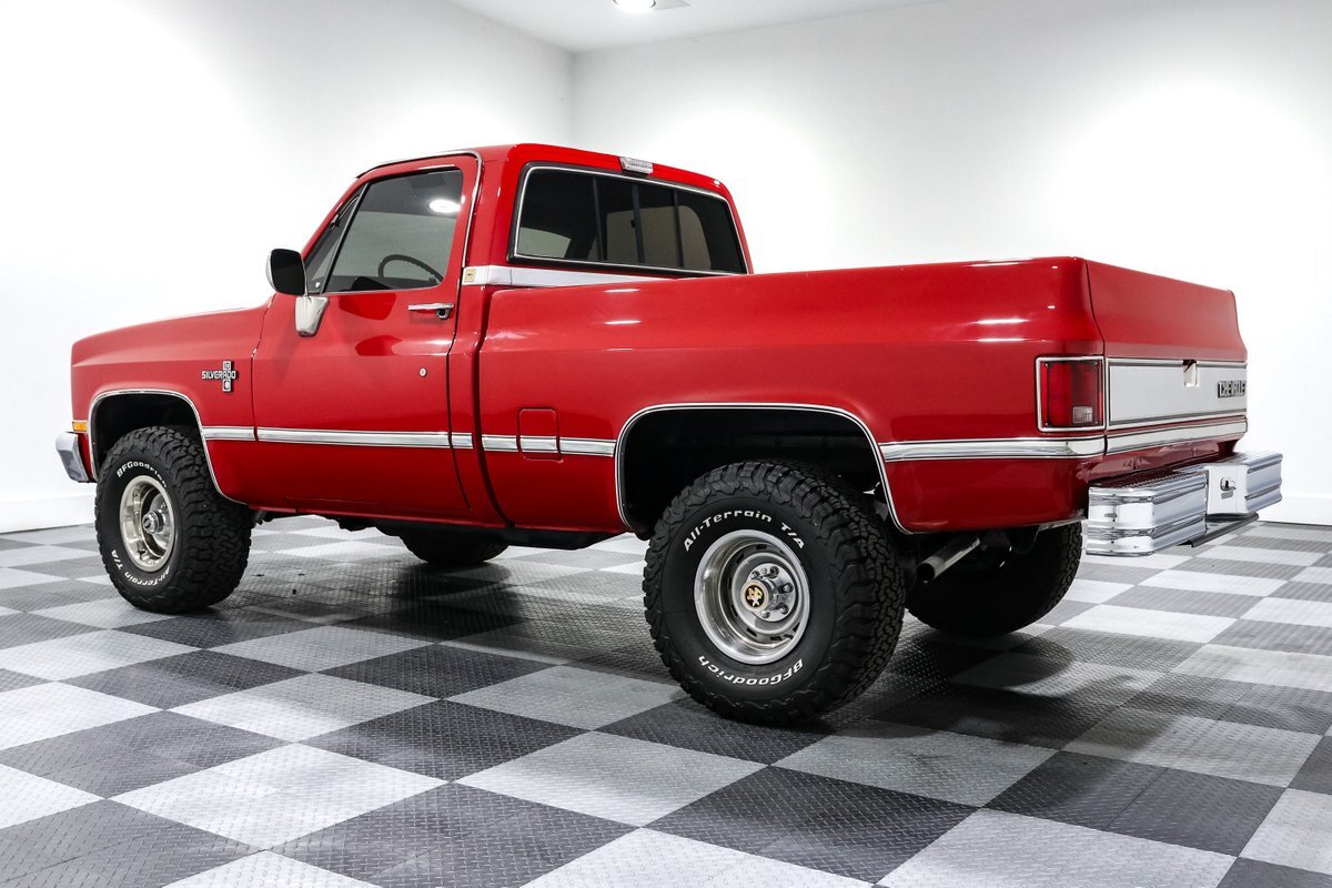 Chevrolet-Other-Pickups-1986-Truck-4