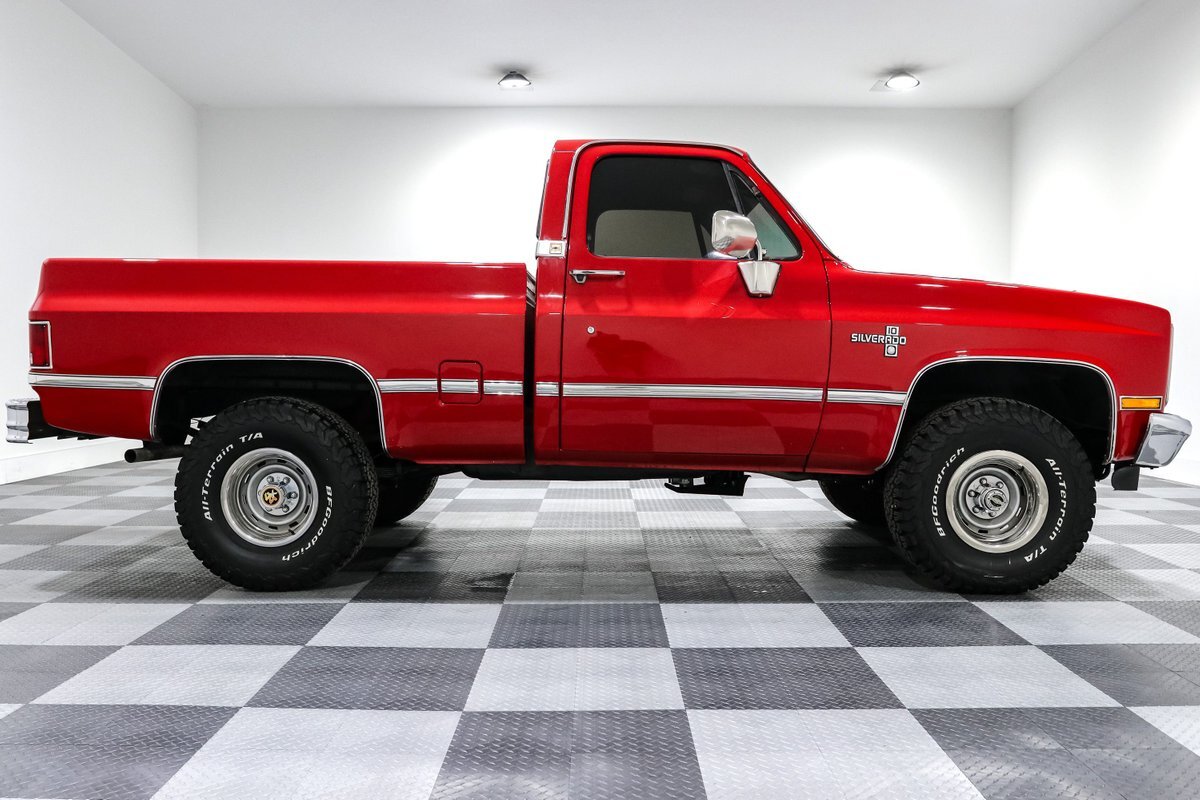 Chevrolet-Other-Pickups-1986-Truck-7