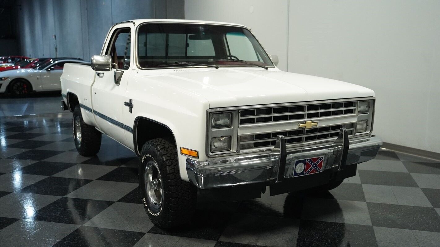 Chevrolet-Other-Pickups-1987-Pickup-Truck-13