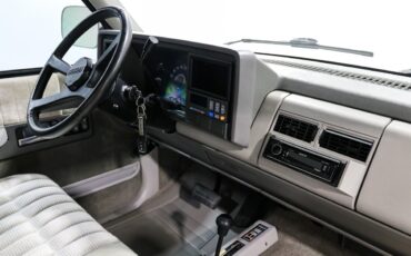 Chevrolet-Other-Pickups-1991-Pickup-Truck-15
