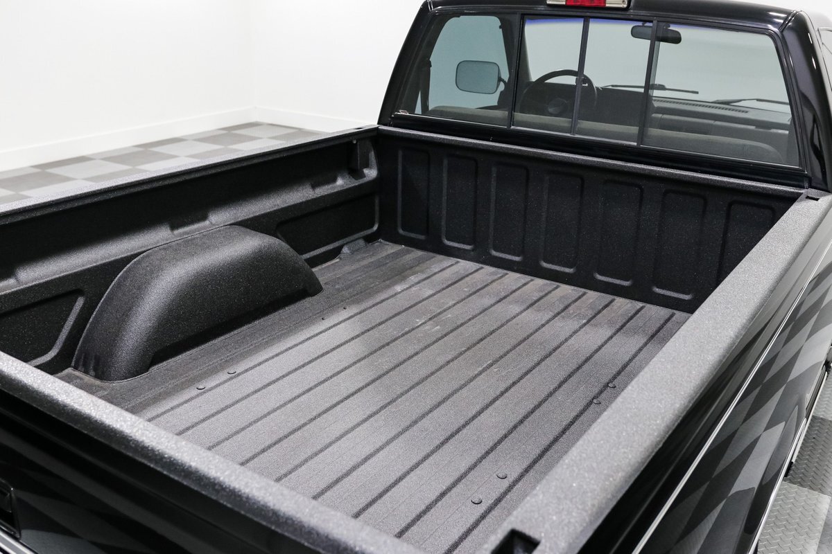 Chevrolet-Other-Pickups-1991-Pickup-Truck-17