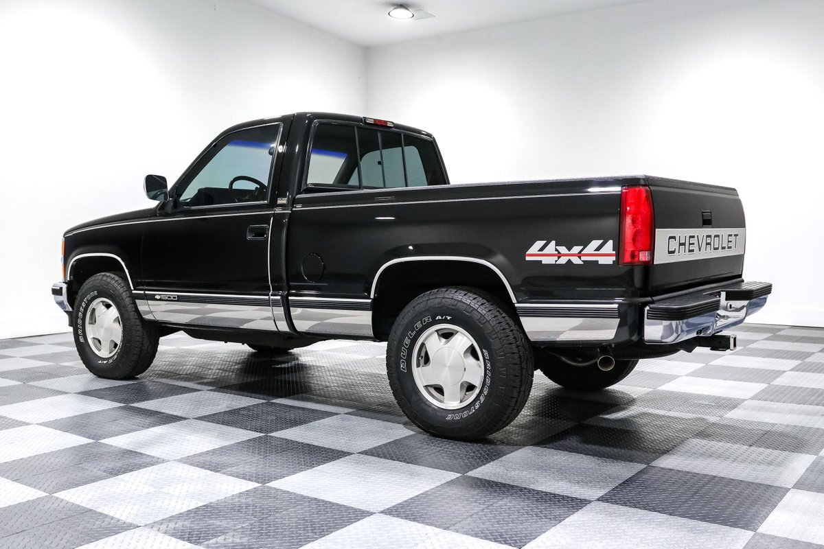 Chevrolet-Other-Pickups-1991-Pickup-Truck-4