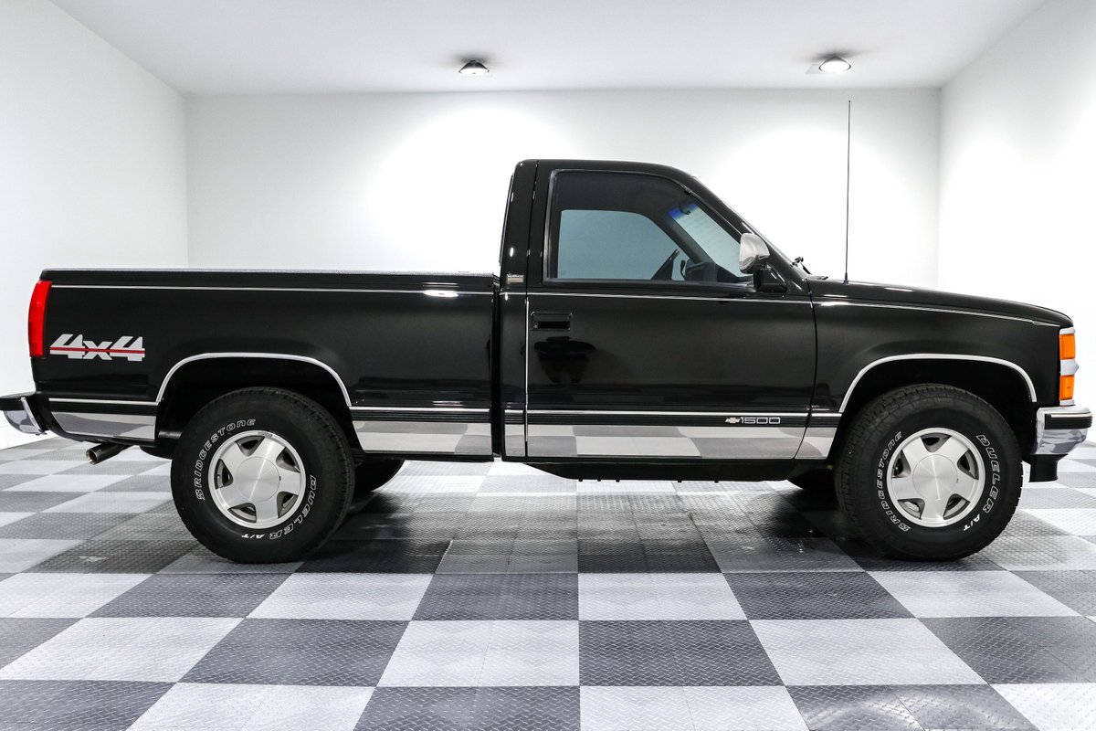 Chevrolet-Other-Pickups-1991-Pickup-Truck-7