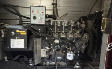 Chevrolet-P-30-diesel-1995-custom-4