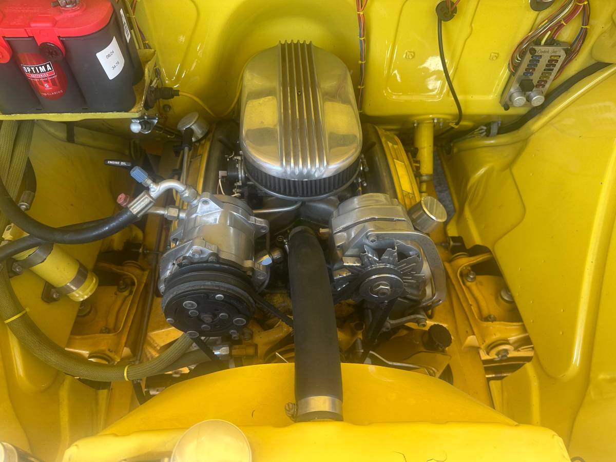 Chevrolet-Pickup-1957-custom-13