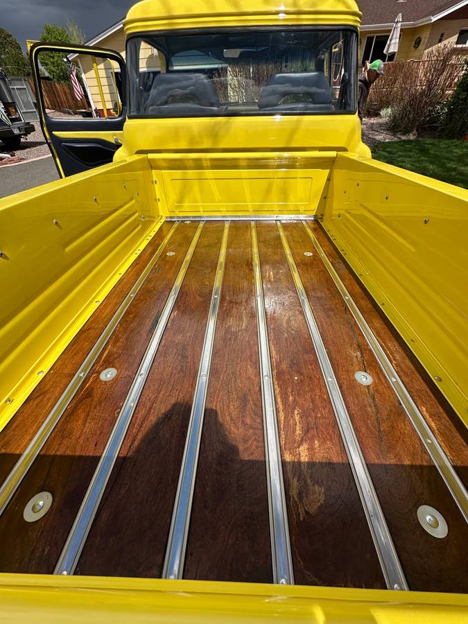 Chevrolet-Pickup-1957-custom-14