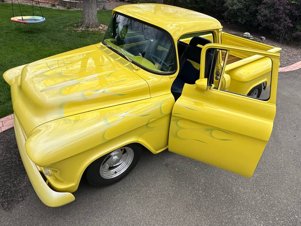 Chevrolet-Pickup-1957-custom-5