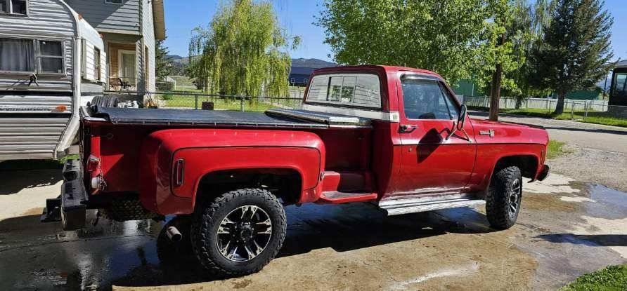 Chevrolet-Pickup-1976-red-3