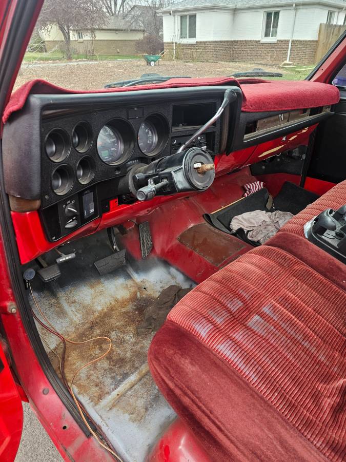 Chevrolet-R10-1987-red-10
