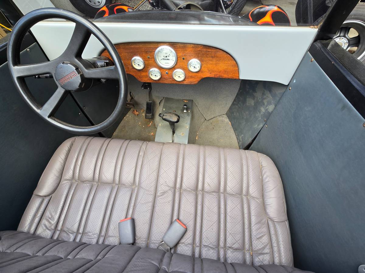 Chevrolet-Rat-rod-1929-black-3