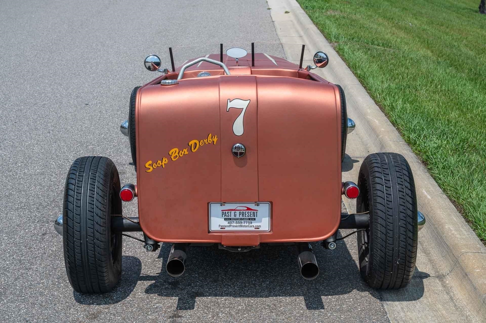 Chevrolet-Roadster-1927-2-Door-4