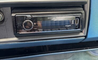 Chevrolet-S-10-1988-Crew-Cab-Pickup-7