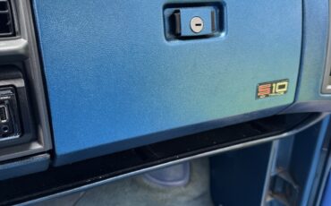 Chevrolet-S-10-1988-Crew-Cab-Pickup-9