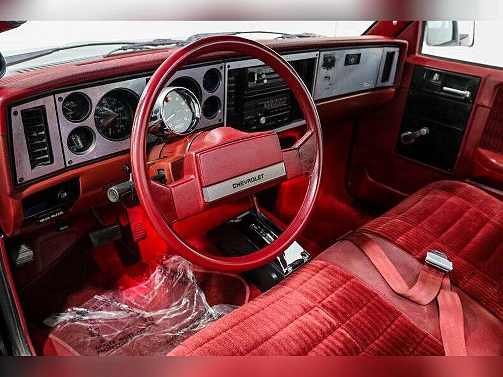 Chevrolet-S10-1982-custom-12