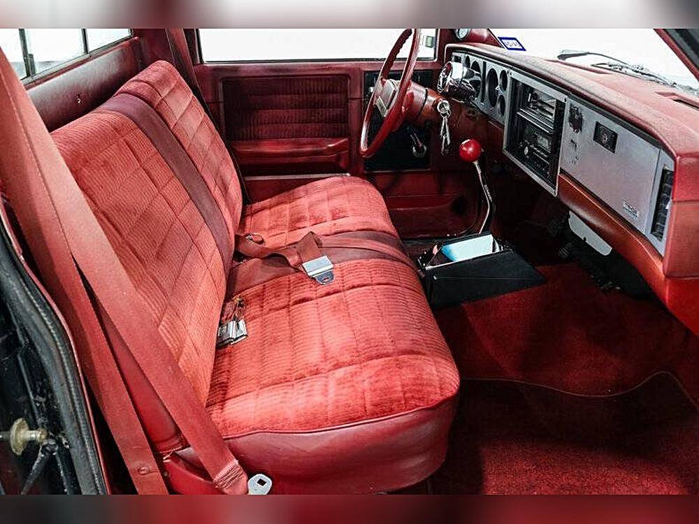 Chevrolet-S10-1982-custom-16