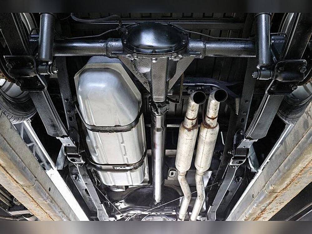 Chevrolet-S10-1982-custom-18