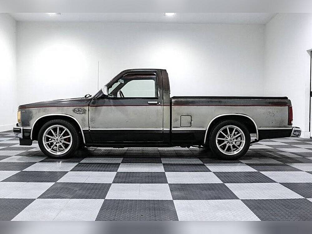 Chevrolet-S10-1982-custom-3