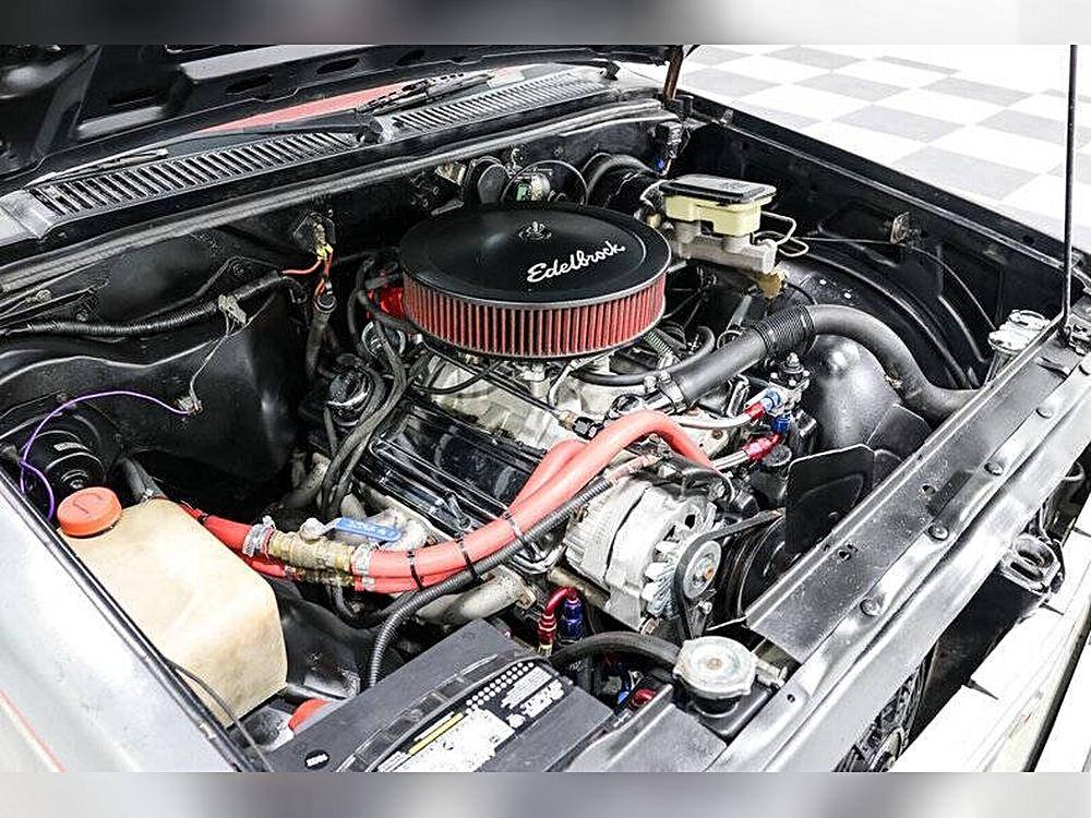 Chevrolet-S10-1982-custom-8