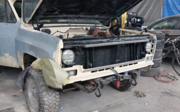 Chevrolet-Scottsdale-k20-1976-custom-22