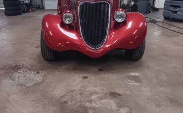 Chevrolet-Sedan-1932-1