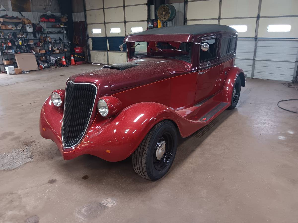 Chevrolet-Sedan-1932-2