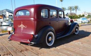 Chevrolet-Sedan-1934-custom