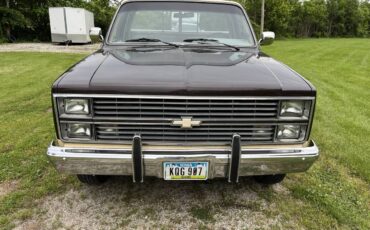 Chevrolet-Silverado-1500-1984-2
