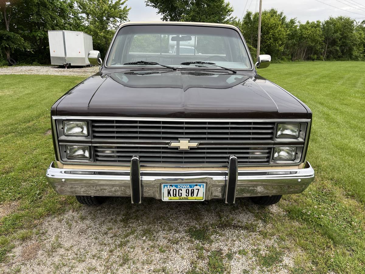 Chevrolet-Silverado-1500-1984-2
