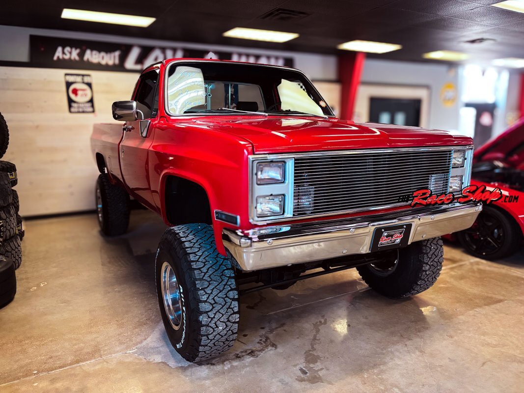 Chevrolet-Silverado-1500-1987-Pickup-Truck-3