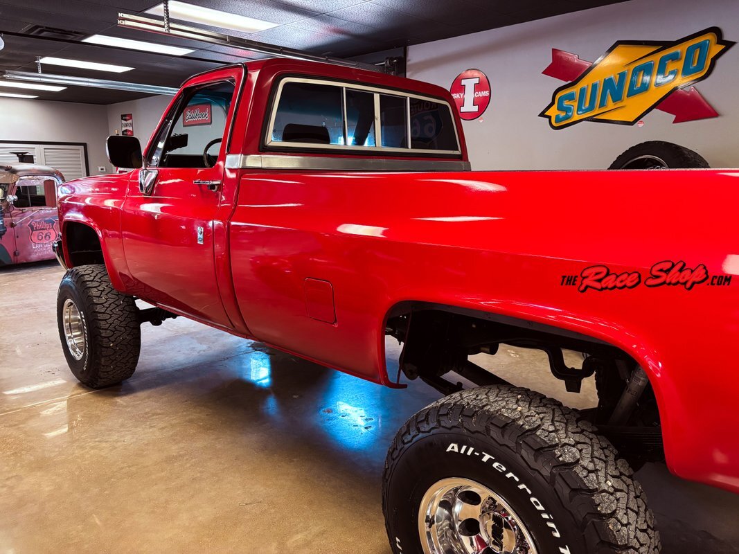 Chevrolet-Silverado-1500-1987-Pickup-Truck-8