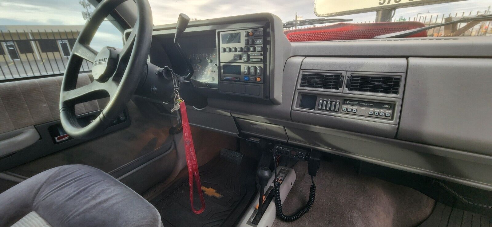 Chevrolet-Silverado-1500-1992-Extended-Cab-Pickup-14