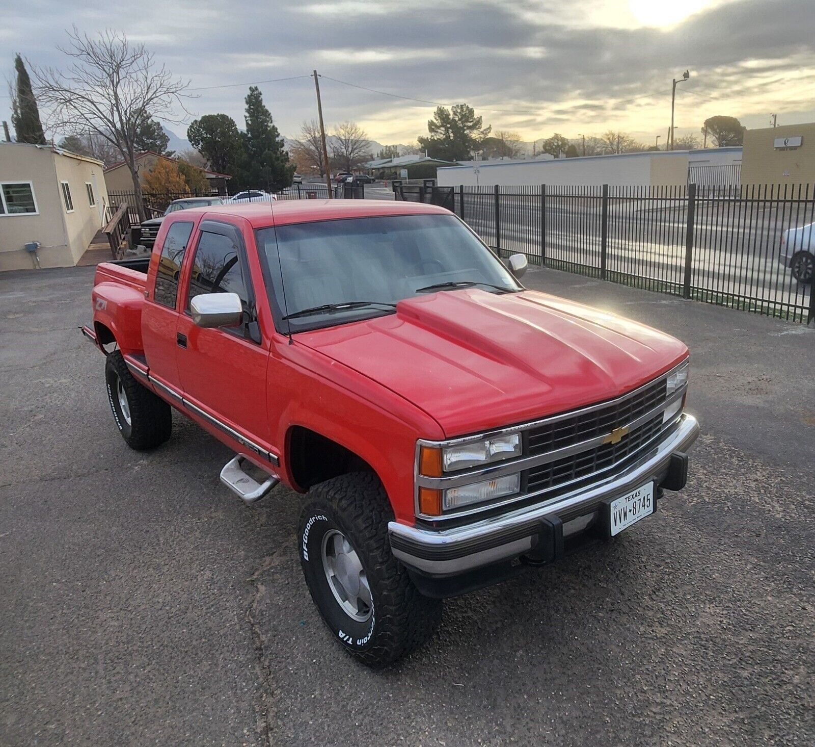 Chevrolet-Silverado-1500-1992-Extended-Cab-Pickup-19